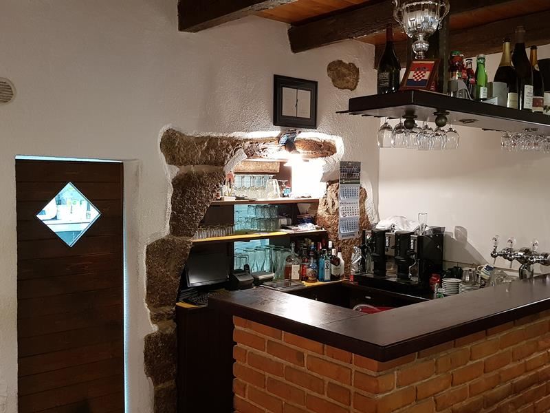 Tavern Osojnak 
