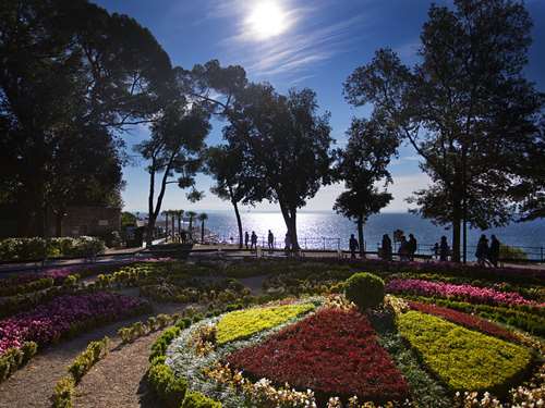 Der Spaziergang durch Opatija, Kroatien 