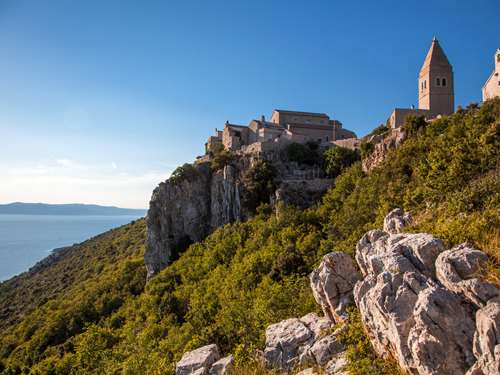 Vivete un’indimenticabile Fish picnic sulle isole di Veglia (Krk) e Cherso (Cres)